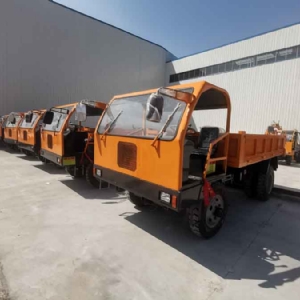 隨車挖運(yùn)輸車